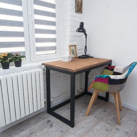 Art Studio 2 Tashkent Luaran gambar